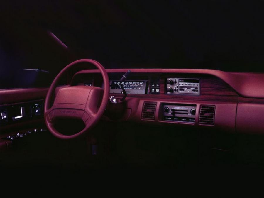  Chevrolet Caprice Classic 1991 года  (фото 13 из 17)